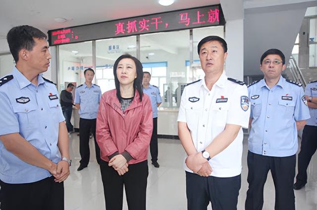 贪官许爱莲落马记，30万两针的美容针说打就打，最终下场如何了