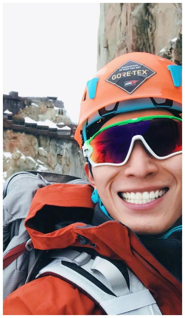 窦骁|娱乐圈像他这样的狼系男演员真的不多了