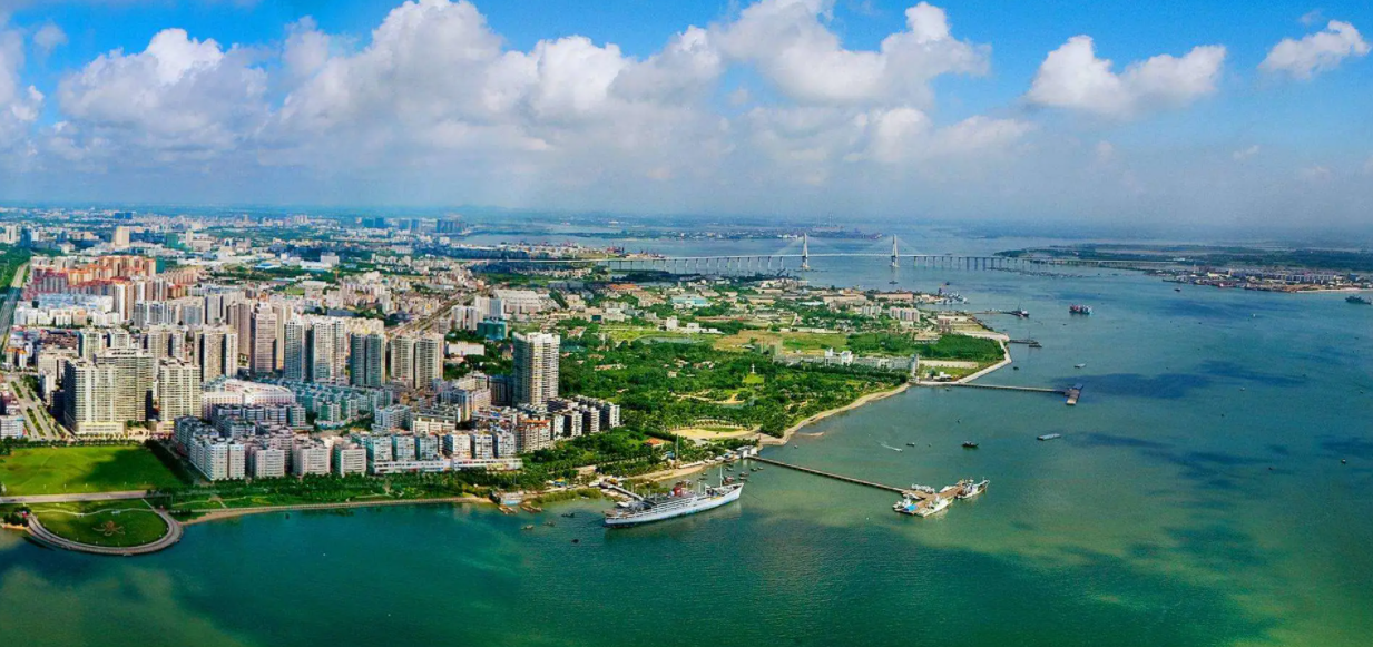 避暑胜地|多彩湛江，活力半岛，欢迎您的到来