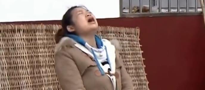 湖南女孩生下双胞胎18天,被丈夫赶回娘家,女孩父母:女婿做得对