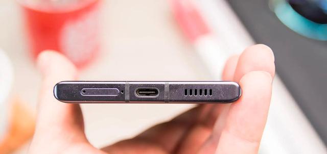 5G|中兴Axon40Ultra评测：很优秀的真全面屏手机，但有3点我不喜欢