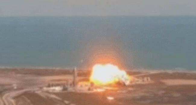 太急功近利了?SpaceX星船载人航天器发生爆炸,马斯克:泄漏导致