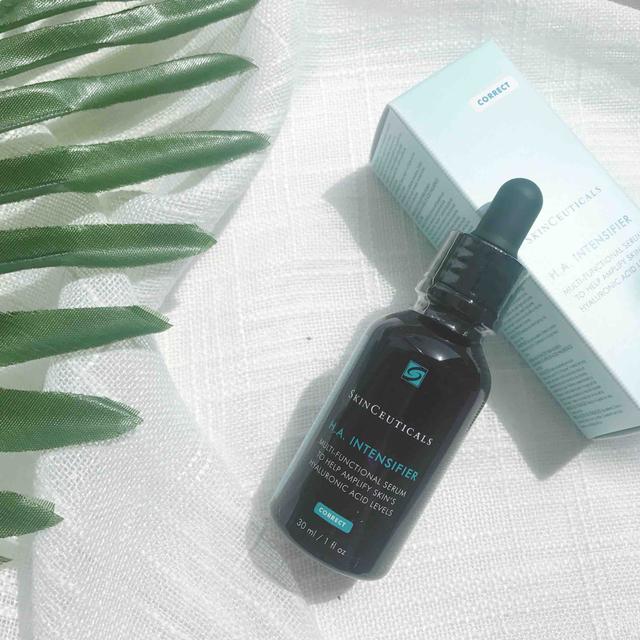 欧莱雅 女人过了50岁想抗老，别总选欧莱雅！这几款真心好用，值得入手