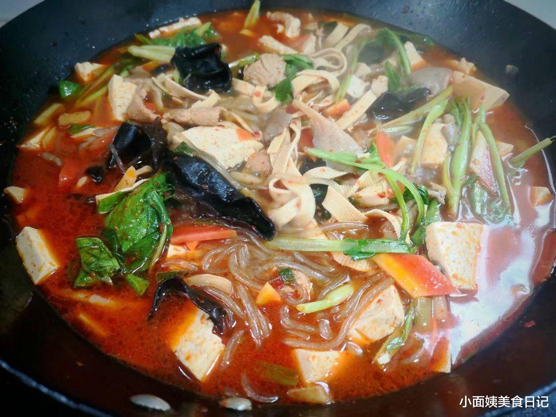 湖南|天凉了,煮了一锅"农家大烩菜",简单又营养,吃完浑身都舒坦