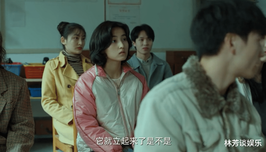 张子枫|全程瞪眼,台词硬挤?21岁张子枫出手,将“演技炸裂”整出新花样