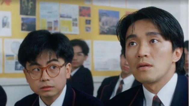 黄一山|港星黄一山跑内地祭祖，聚集多人野餐，被质疑破坏当地防疫规定