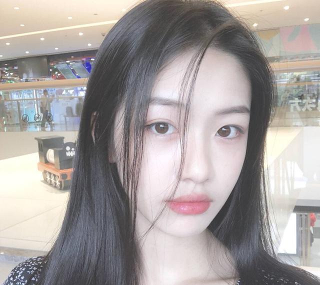 吴磊|瓜田炸了!狗仔爆料王姓男星夜会两美女,吴磊赵露思陈乔恩有绯闻