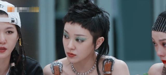 薛凯琪|《浪姐3》五公分组，薛凯琪“哭精”附体，网友：戏真多！