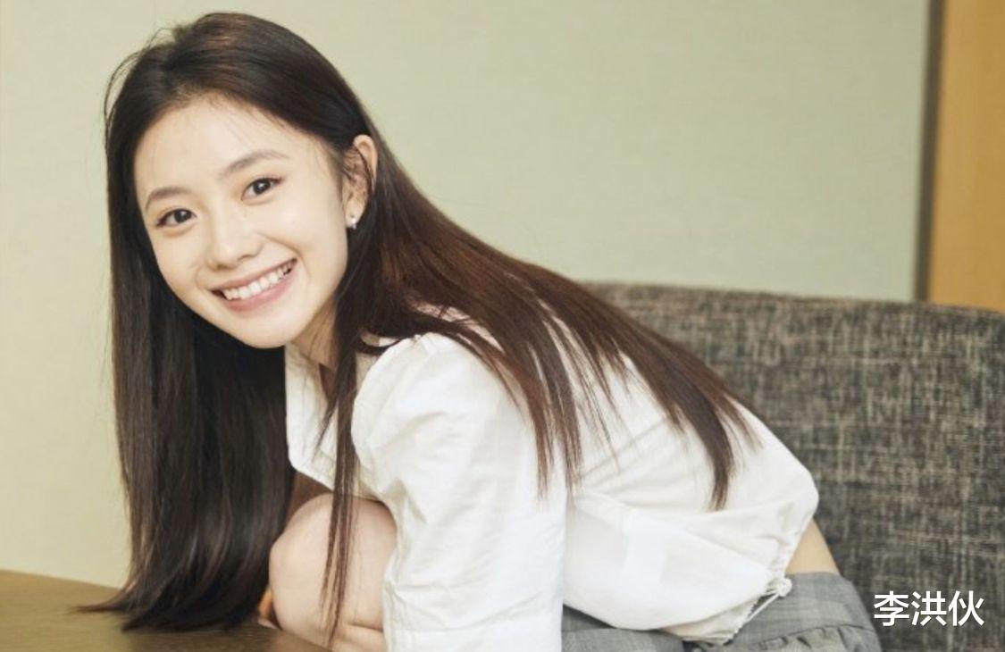 刘浩存|刘浩存上残联晚会惹众怒,其母曾致人残疾,网友吐槽:太讽刺了