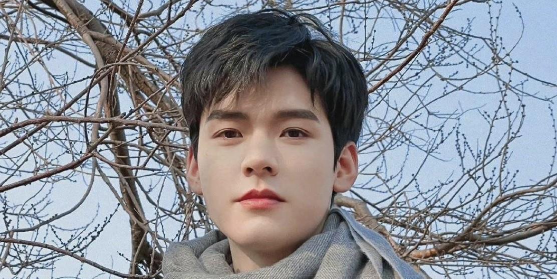 龚俊|龚俊旧账号曝光,信息量震惊路人,连夜上线改简介、封锁账号