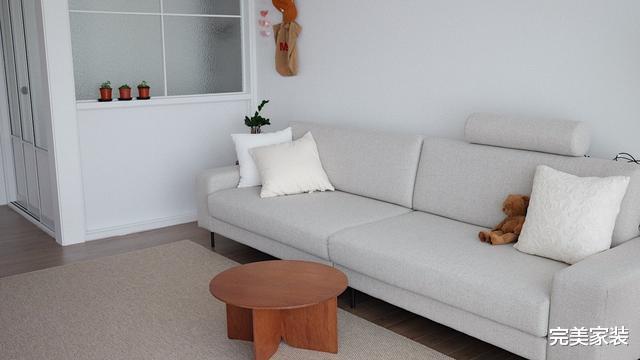 从玄关开始就像韩剧一样的美,不浮华不夸张,美的沁人心脾