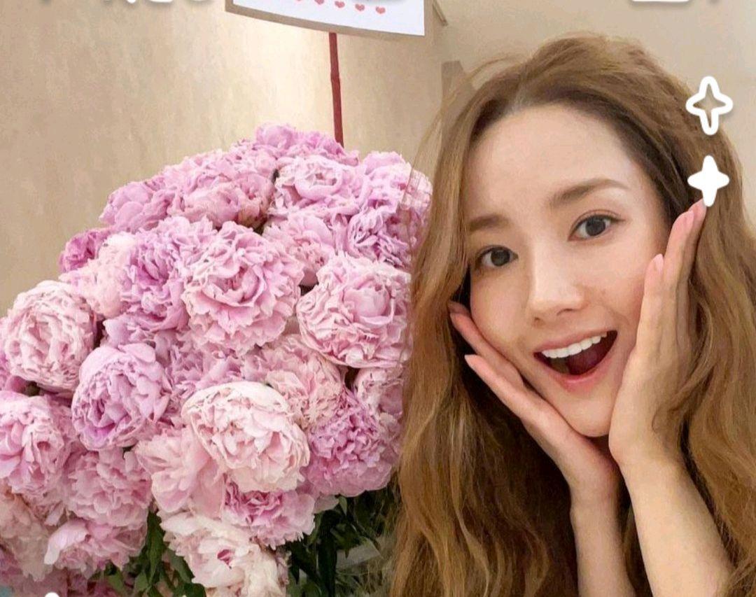 朴敏英|清醒：经纪公司称朴敏英已分手，亲属也打算从该男子公司辞职