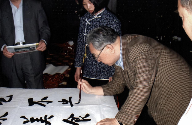 唐杰忠|著名相声演员唐杰忠:患癌离世一年后,儿女因遗产分配对簿公堂