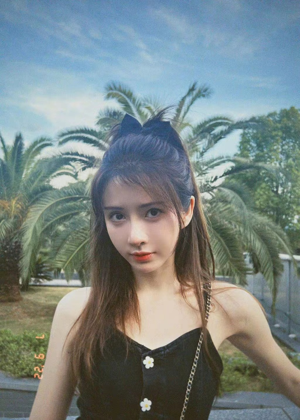 娱乐圈|27岁知名女星曝恋情!黑料遭男方粉丝扒出,曾被称“内娱女飞贼”