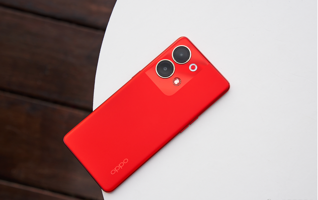 笔记本电脑|轻薄机身+鲜红配色,Reno9兔年定制红入手正当时