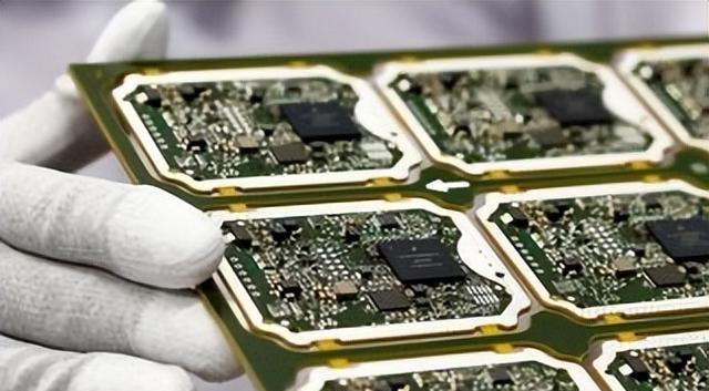 芯片|国产芯片再度逆袭，美方也赶不上：良品率接近100%，性能直逼三星