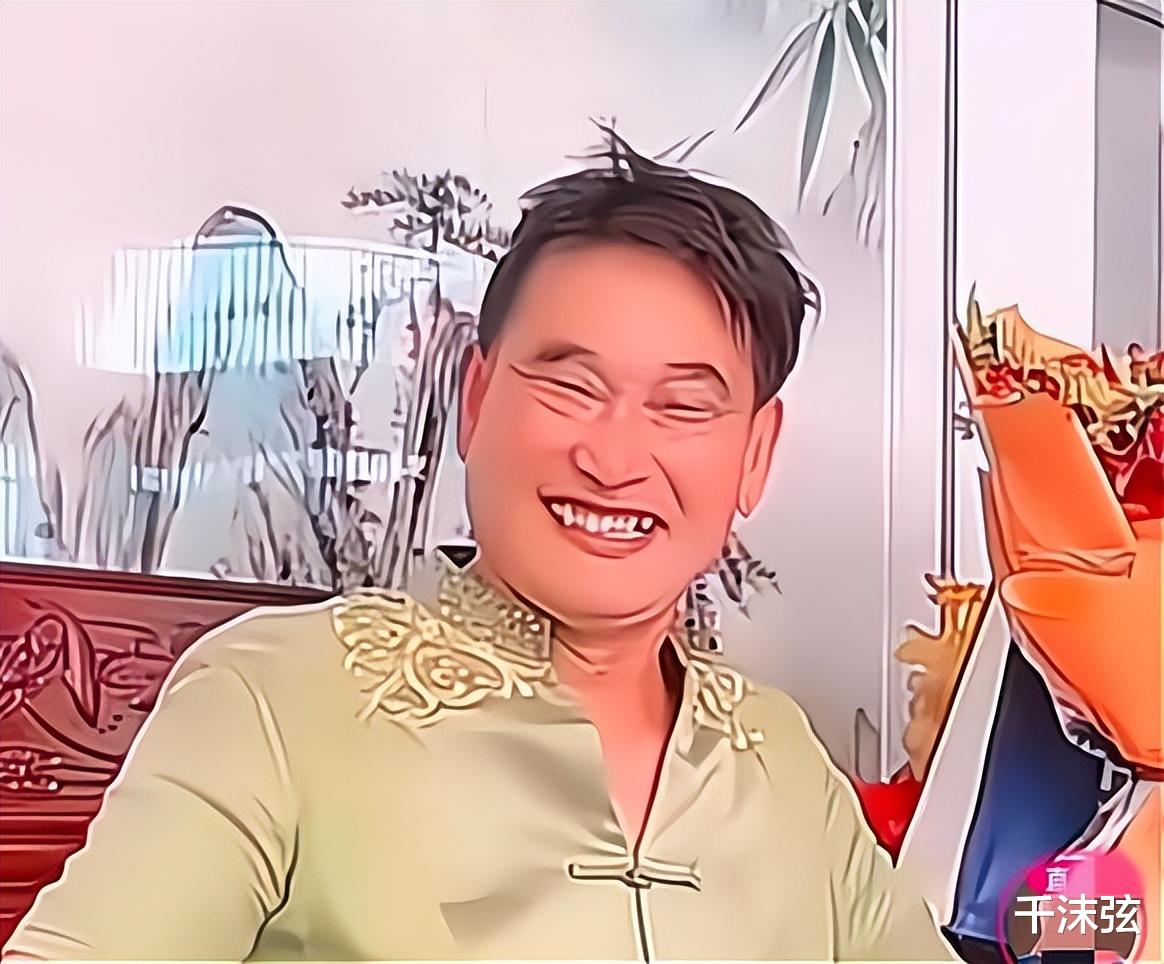 陈亚男|区别！大衣哥新儿媳为小伟下厨炒菜，陈亚男却抱怨小伟不够主动