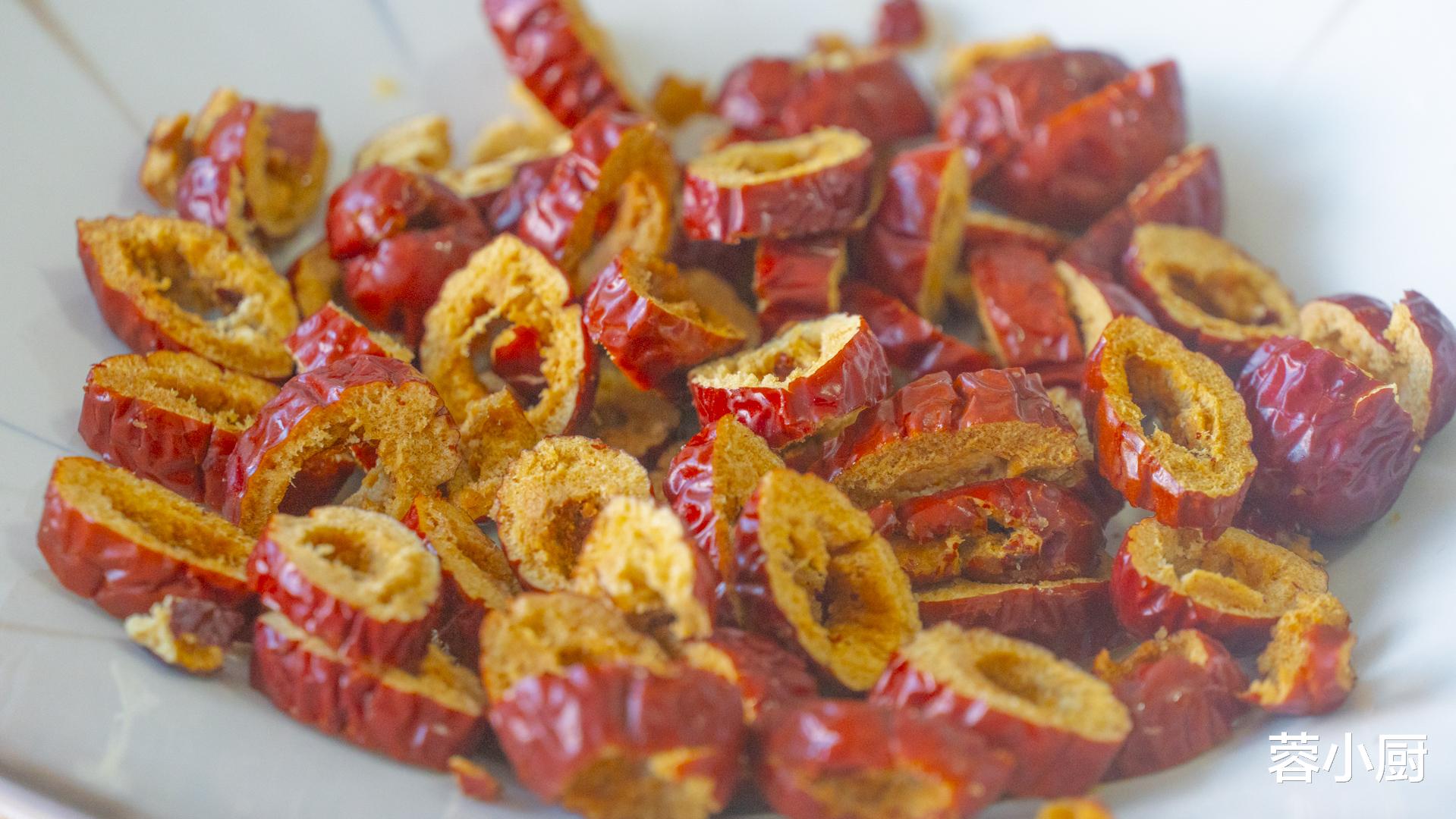 甲状腺|冬主燥易伤肺!建议多吃\3菜2果\,调理肺气,精神充沛健康过冬