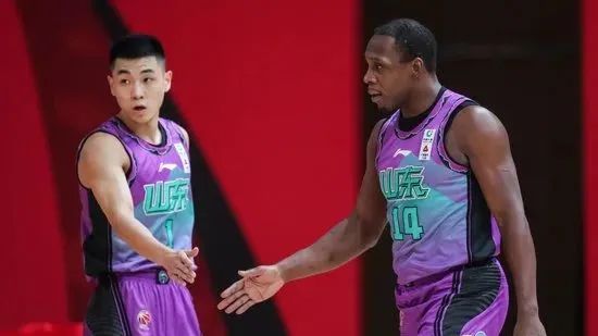 辽宁男篮|完了！18+10后卫拒绝回辽宁队？他真不能和郭艾伦一起打球