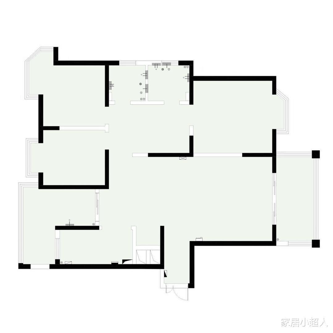 玩味统治下的现代融合空间