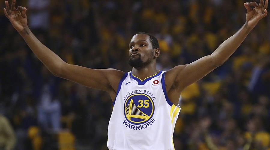 马奎尔|盘点NBA球员号码背后的故事：69号被永久禁穿，詹姆斯换号成笑谈