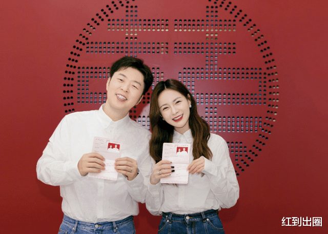 沈梦辰|沈梦辰到小店吃卤面被拍，大口喝3元平价汽水，经理亲自为她端菜