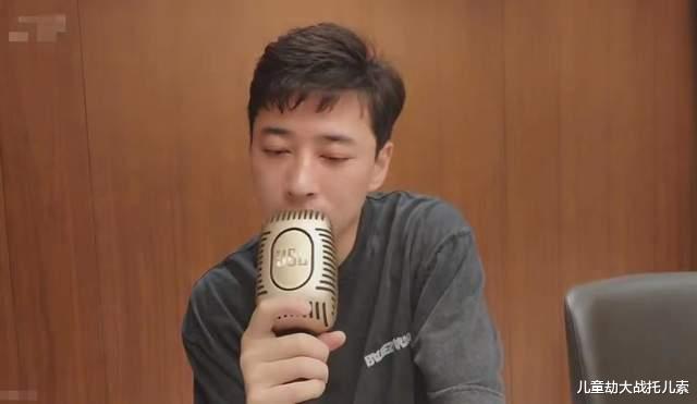 钱小佳|钱小佳借酒消愁愁更愁,酒后唱歌:粉丝点啥我唱啥