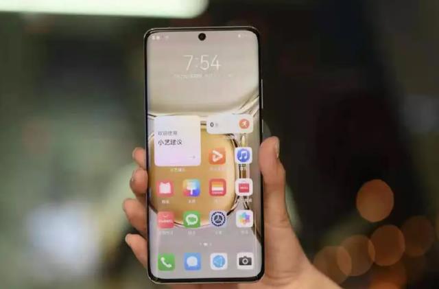 小米科技|618手机价格战来临，苹果华为小米同台竞技，盘点几款不踩坑手机