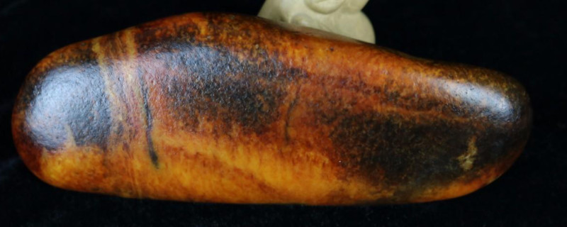 和田玉籽料|和田玉带皮籽料怎么盘