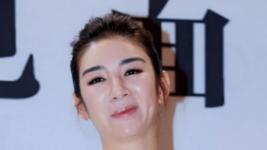 医美|有种“毁容”叫医美过度，从金莎到黄奕，这些明星都好可惜