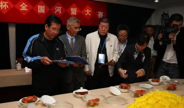 中国人，被阳澄湖大闸蟹骗了30年
