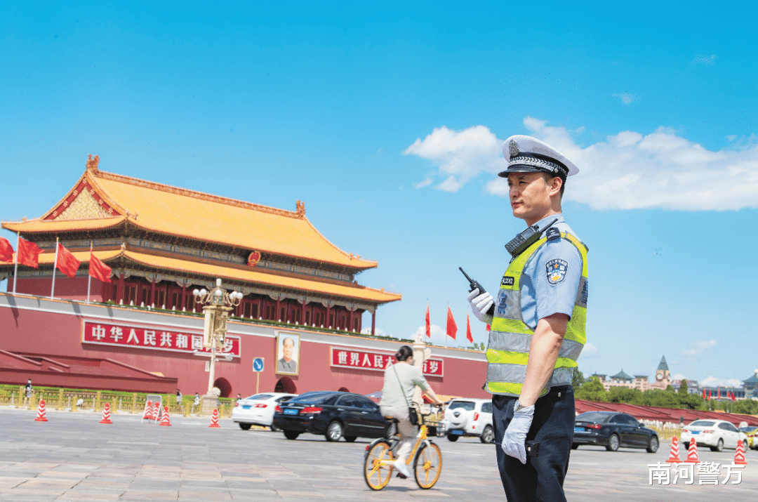 他们的样子,就是人民警察的样子!