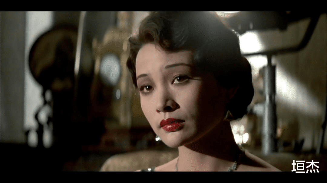 移民|又一影视圈名人夫妇移民啦？那些早期移民的明星却都在改回中国籍