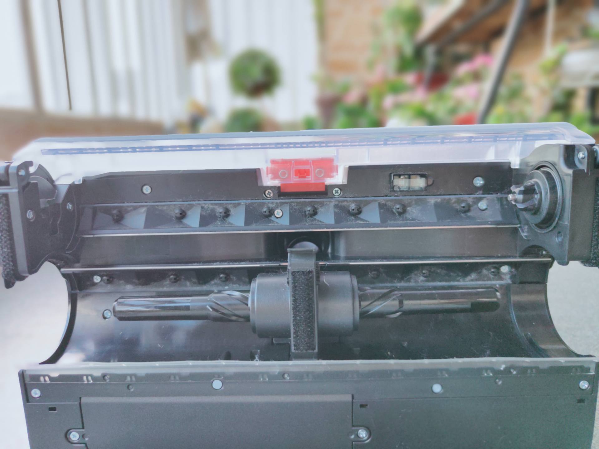 湿垃圾|有两把刷子的石头U10洗地机，真有两把刷子！