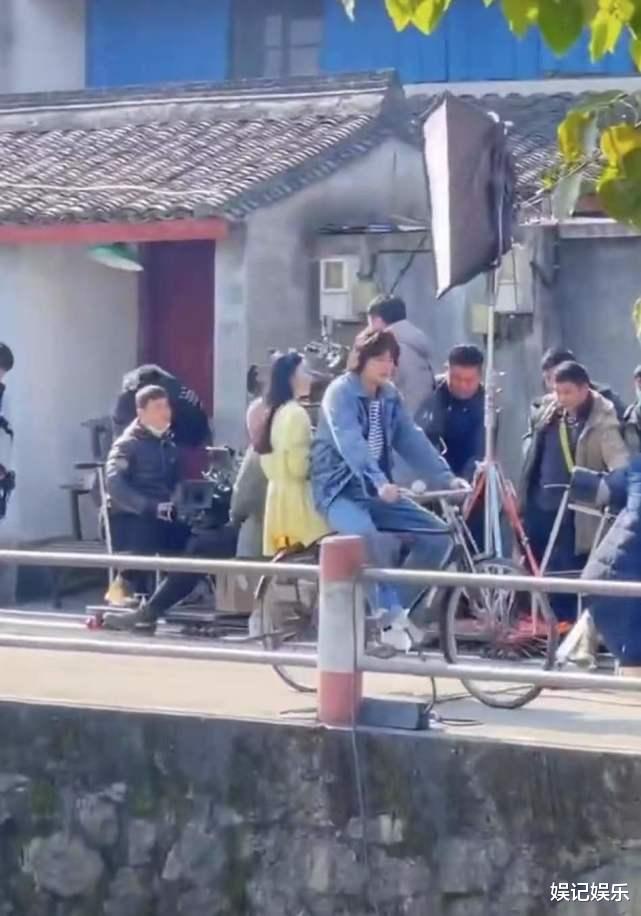 赵丽颖|赵丽颖欧豪首曝同框照，饰演情侣很养眼，颖宝胖了一圈更显可爱