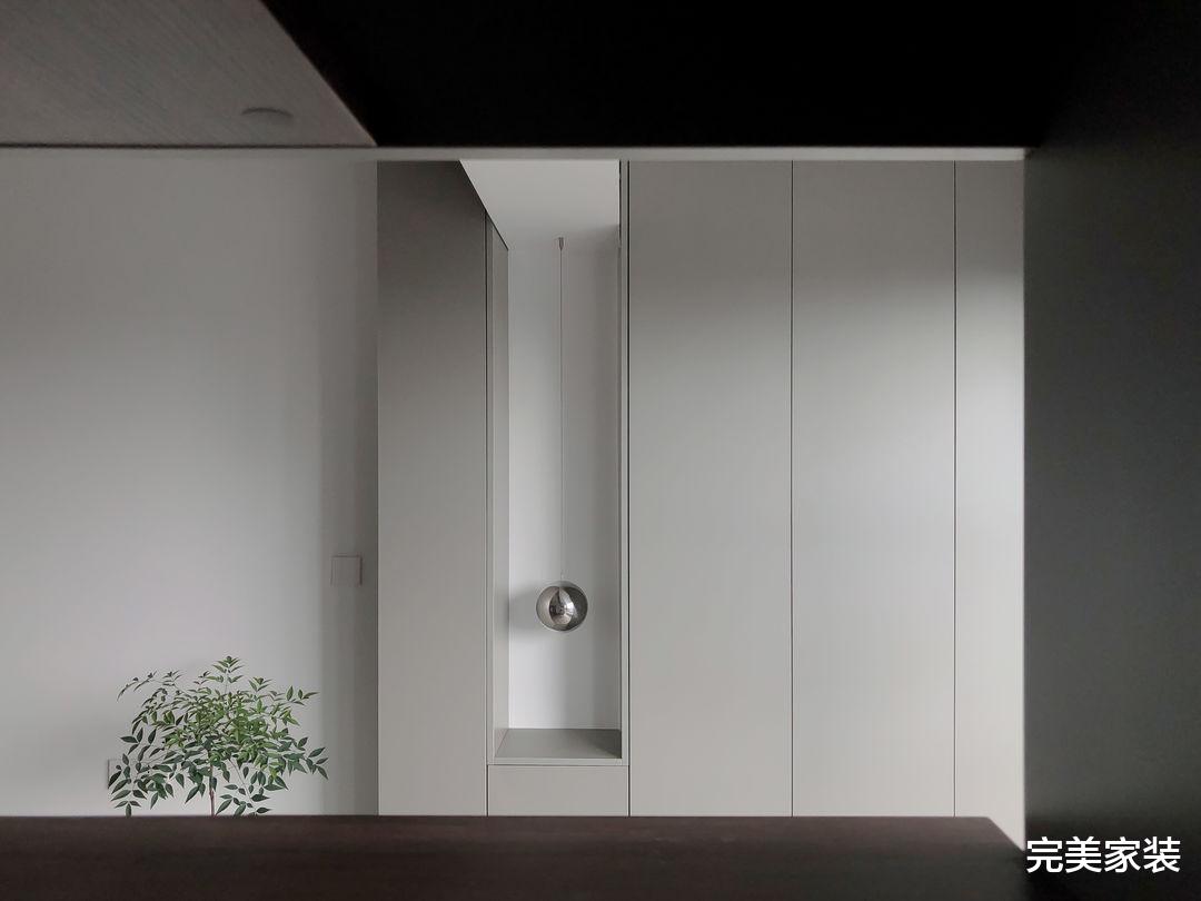 75平方米现代两居室,还有?猫咪?的五层别墅,打造房中房