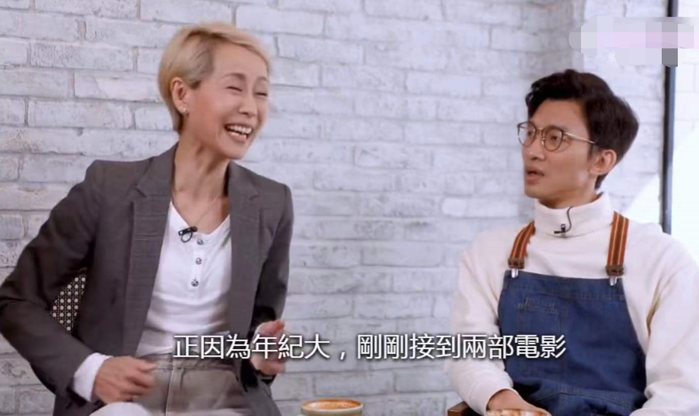 叶童|58岁叶童遭年龄歧视!穿超短裙被批一把年龄卖弄,本人高情商回应