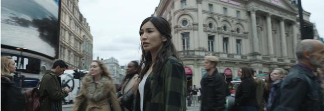 景甜|《永恒族》电影导演正面回应一些问题，粉丝：说了等于没说！