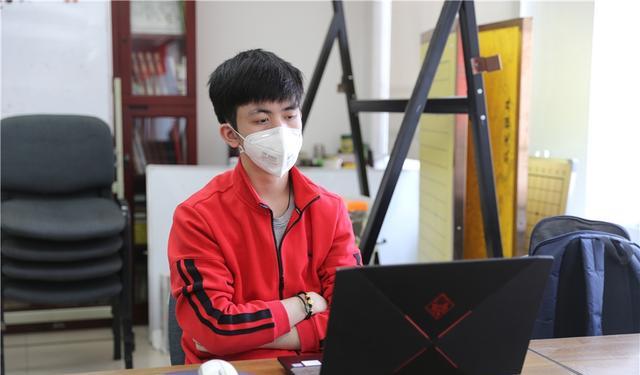 王星昊|新人王赛，王星昊六段出了一道题，傅建恒二段一头钻进圈套？