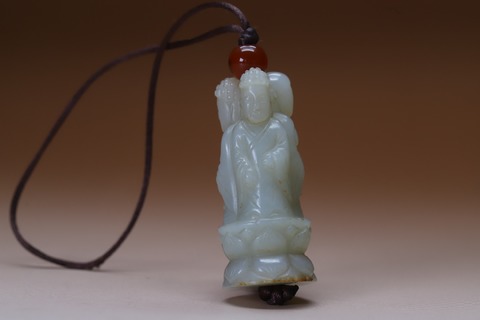 和田玉籽料|舊藏和田玉籽料“三面随身佛” .