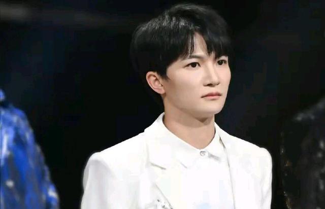 周深|《天赐的声音3》让周深正式步入一线歌手之列，不过他也有短板