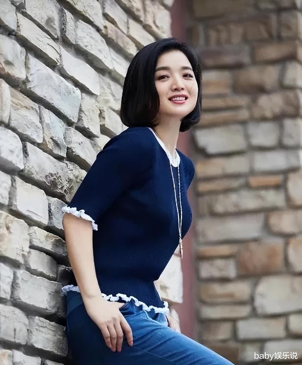 白雪|白雪：离婚后与儿子相依为命，二婚追求小8岁原艺，如今苦尽甘来