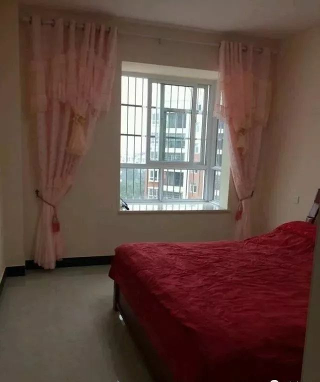 任性老婆坚持全屋贴瓷,入住一月全家想搬宾馆住