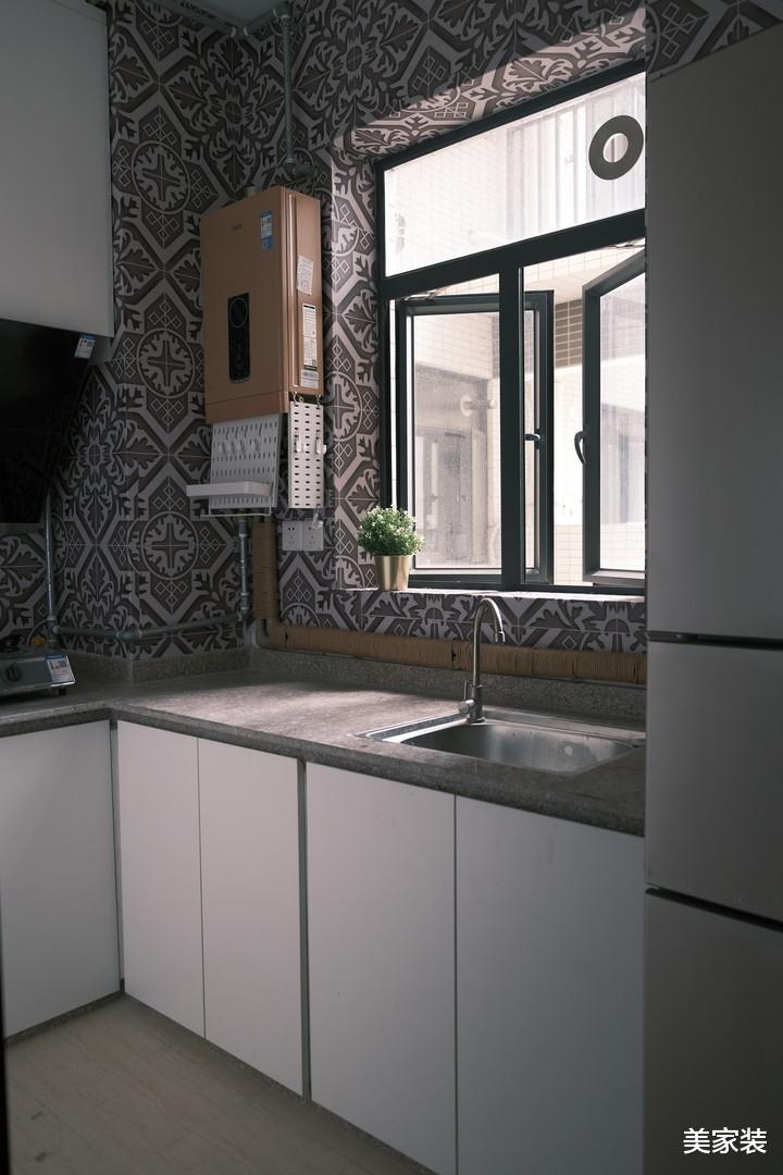 低成本高质量，完成新婚房的蜕变，处处都有浪漫情怀