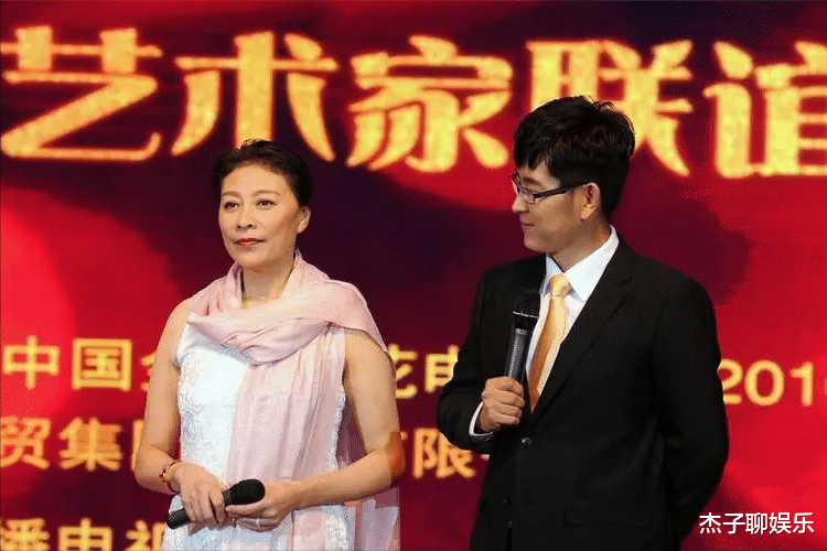 岳红|影后岳红:产后5个月,丈夫李连杰和她提离婚,人到中年又患癌