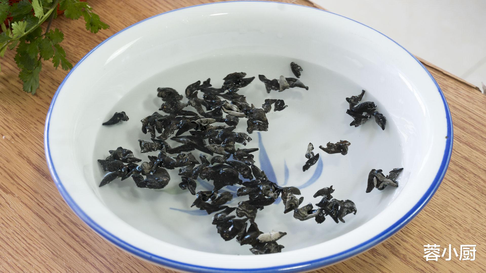 水果|秋天,女人要多吃4道菜,维C含量极高,营养防秋燥,皮肤好不显老