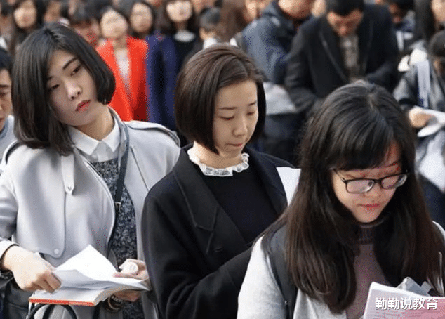 工资条|殡仪馆的工资能有多少？专科生晒出工资条，985毕业生：还招人吗