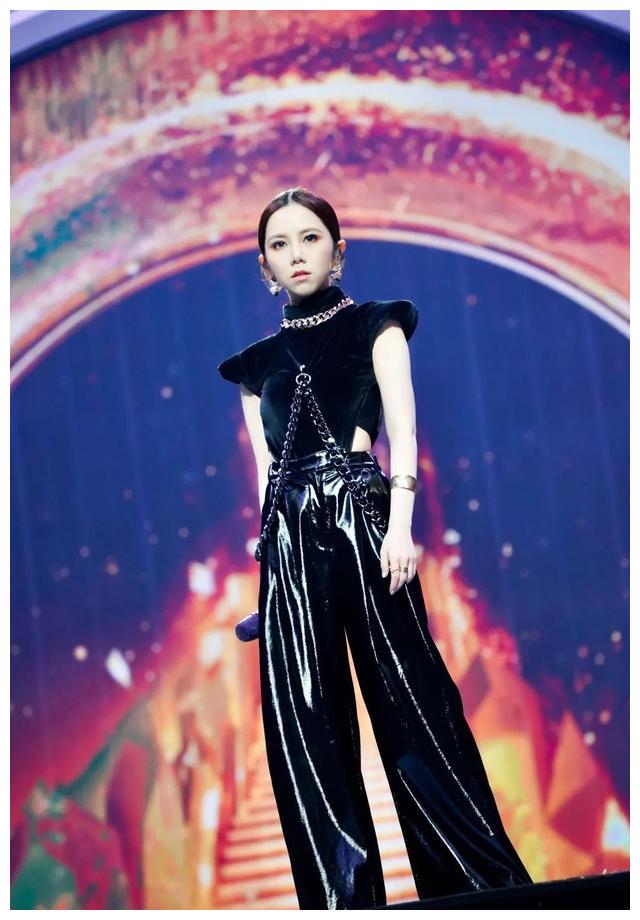 邓紫棋|邓紫棋的进步,是我万万没想到的