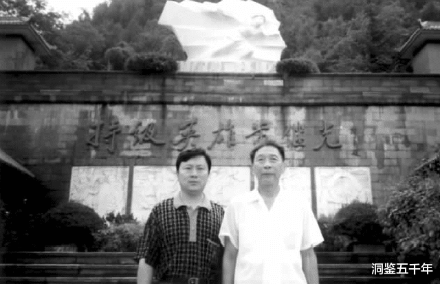 73年一男子来成都军区,被拒绝后拿出一封信,秦基伟:速速来见我