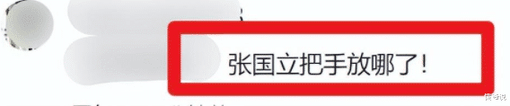 张国立|继冯小刚后张国立也现身国外,不仅在豪华酒店就餐,还携辣妹出海游玩
